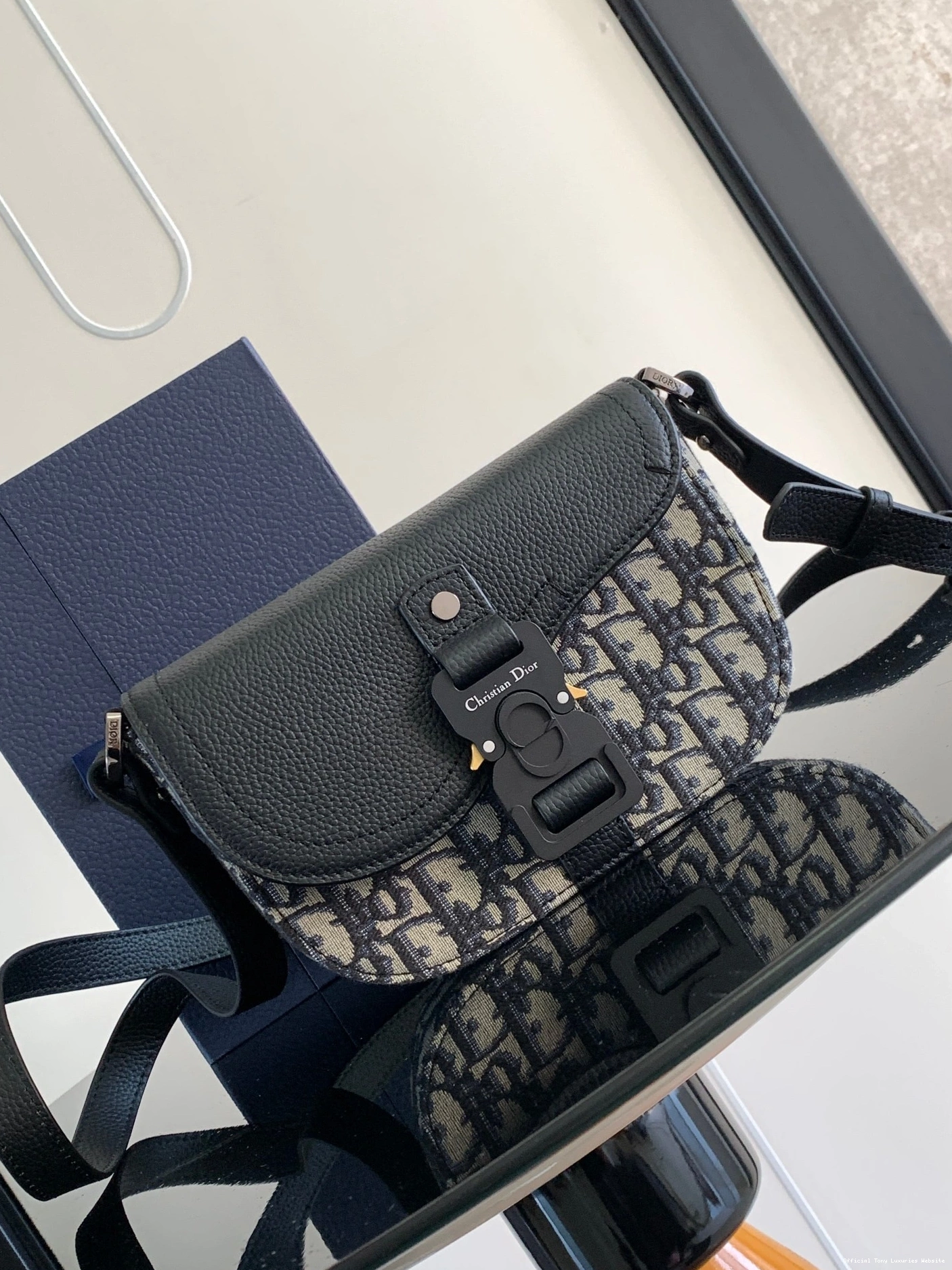 Tony Luxuries BAG-19.5*13*4.3CM MESSENGER SADDLE diro 0804